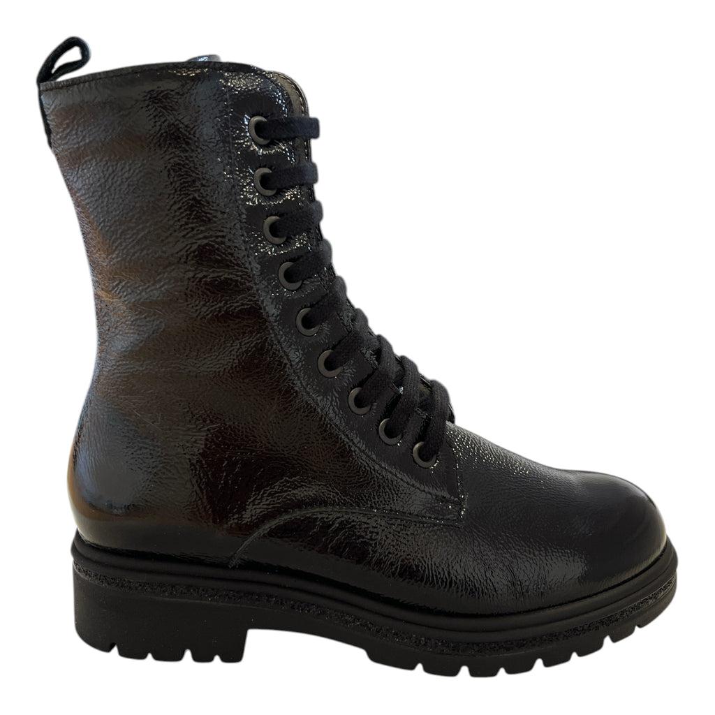 Pitillos Black Patent Lace-Up Boots 11.574