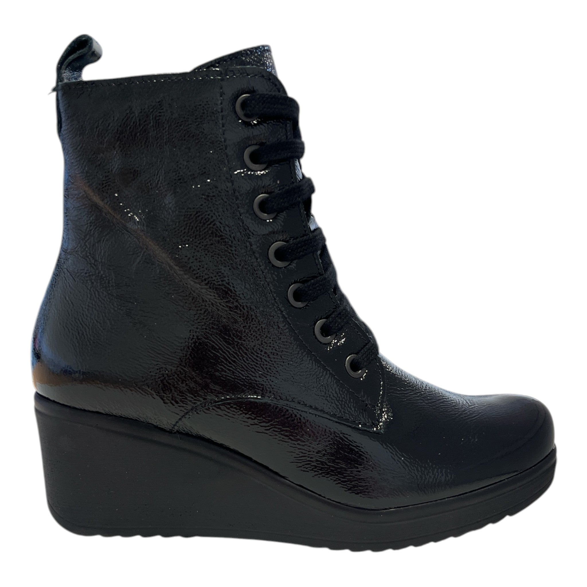 Pitillos Black Patent wedge Boots 20.234