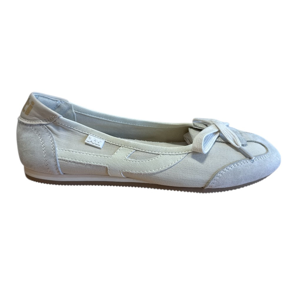 Xti 145227 Off-White Sporty Ballerina