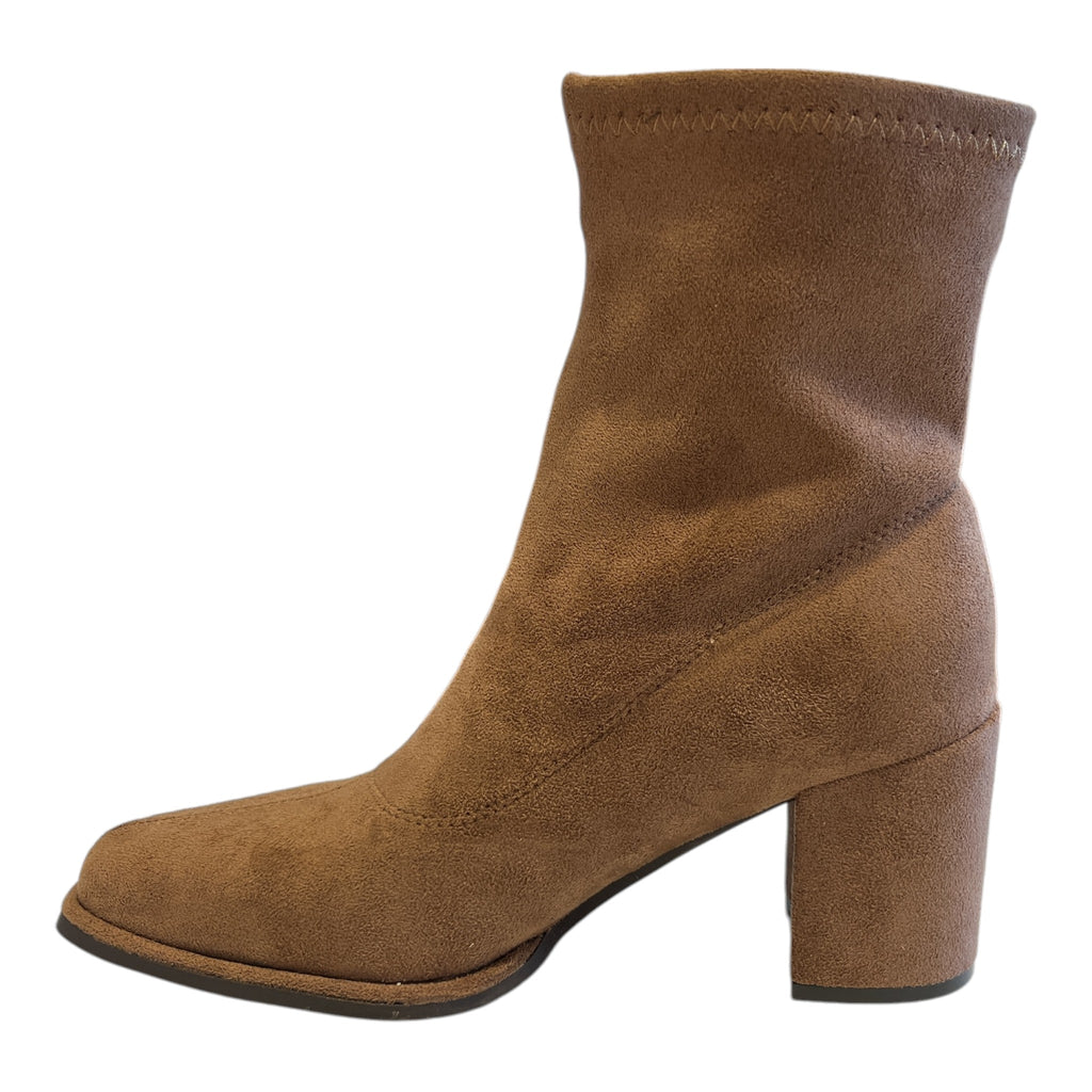 Xti Brown Pull On Ankle Boots 146077