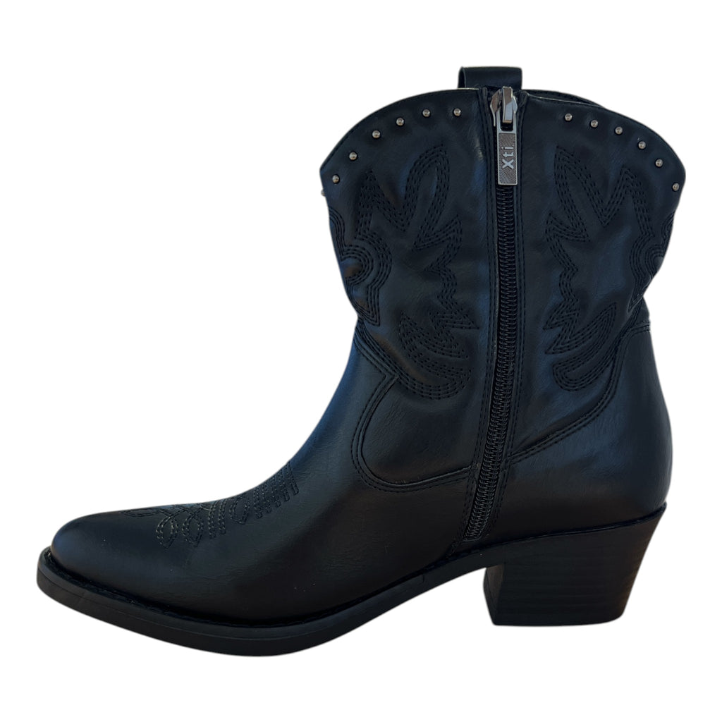 Xti Black Cowboy Boots 146190